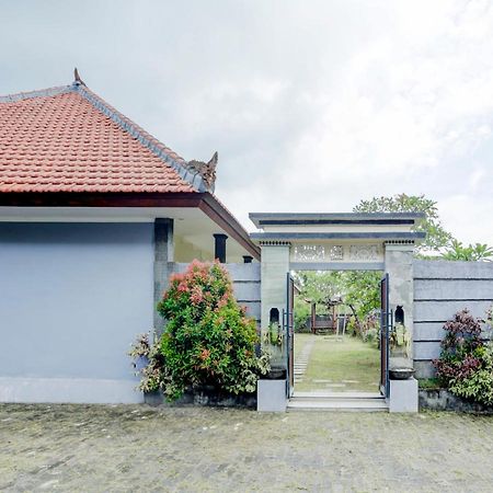 Oyo 90711 Blembong Homestay 金巴兰 外观 照片
